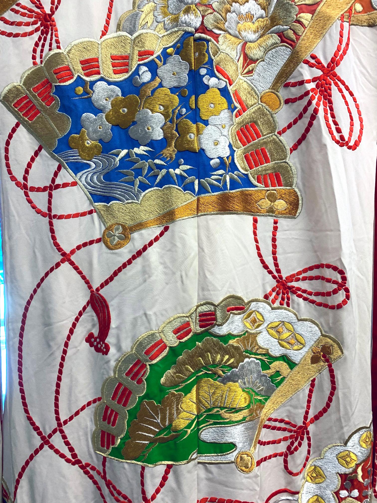 Japonisme Exceptional Embroidered Vintage Japanese Ceremonial Kimono For Sale