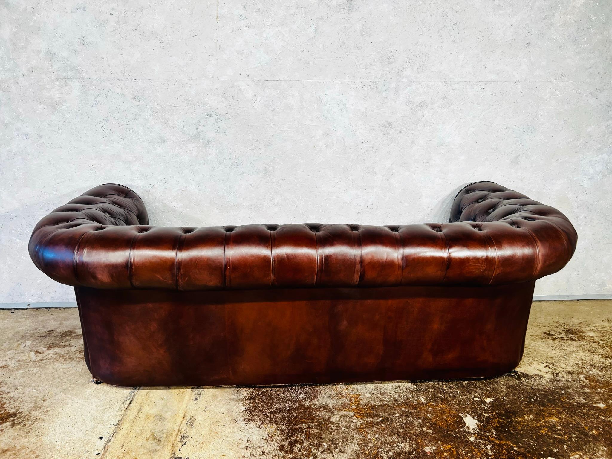 Exceptional English Fully Buttoned Patinated Leather Chesterfield Sofa #390 For Sale 9