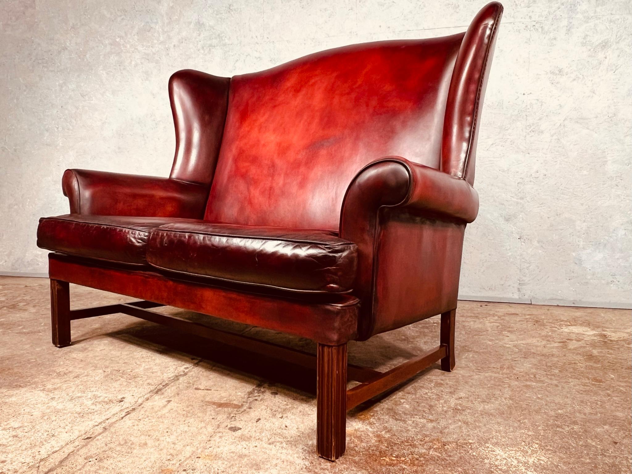 Exceptional English Georgian Country House Leather Wing Back 2 Seater Sofa For Sale 2