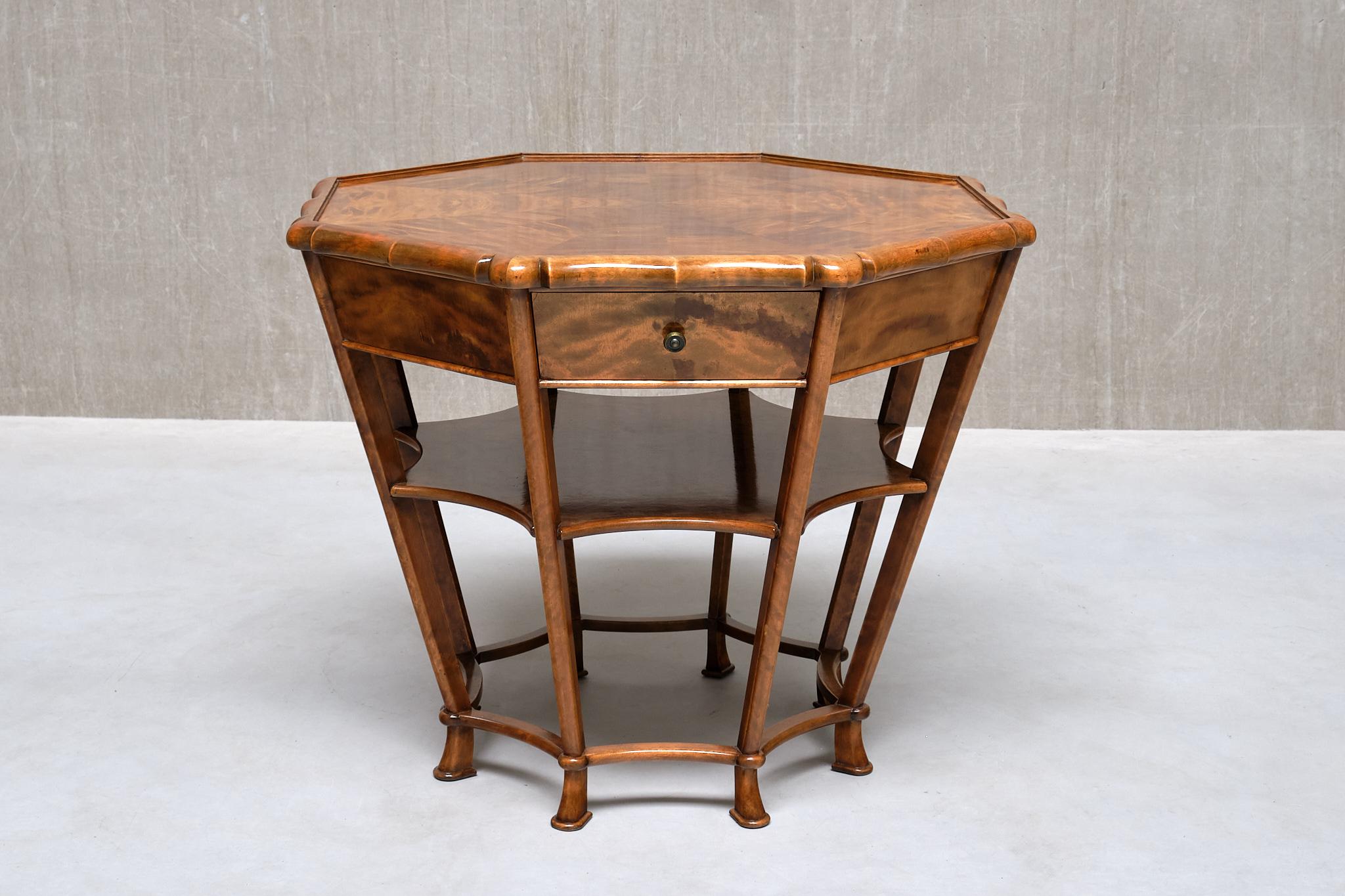 Exceptional Expressionist Octagonal Center Table in Flamed Birch, Germany, 1920s For Sale 9
