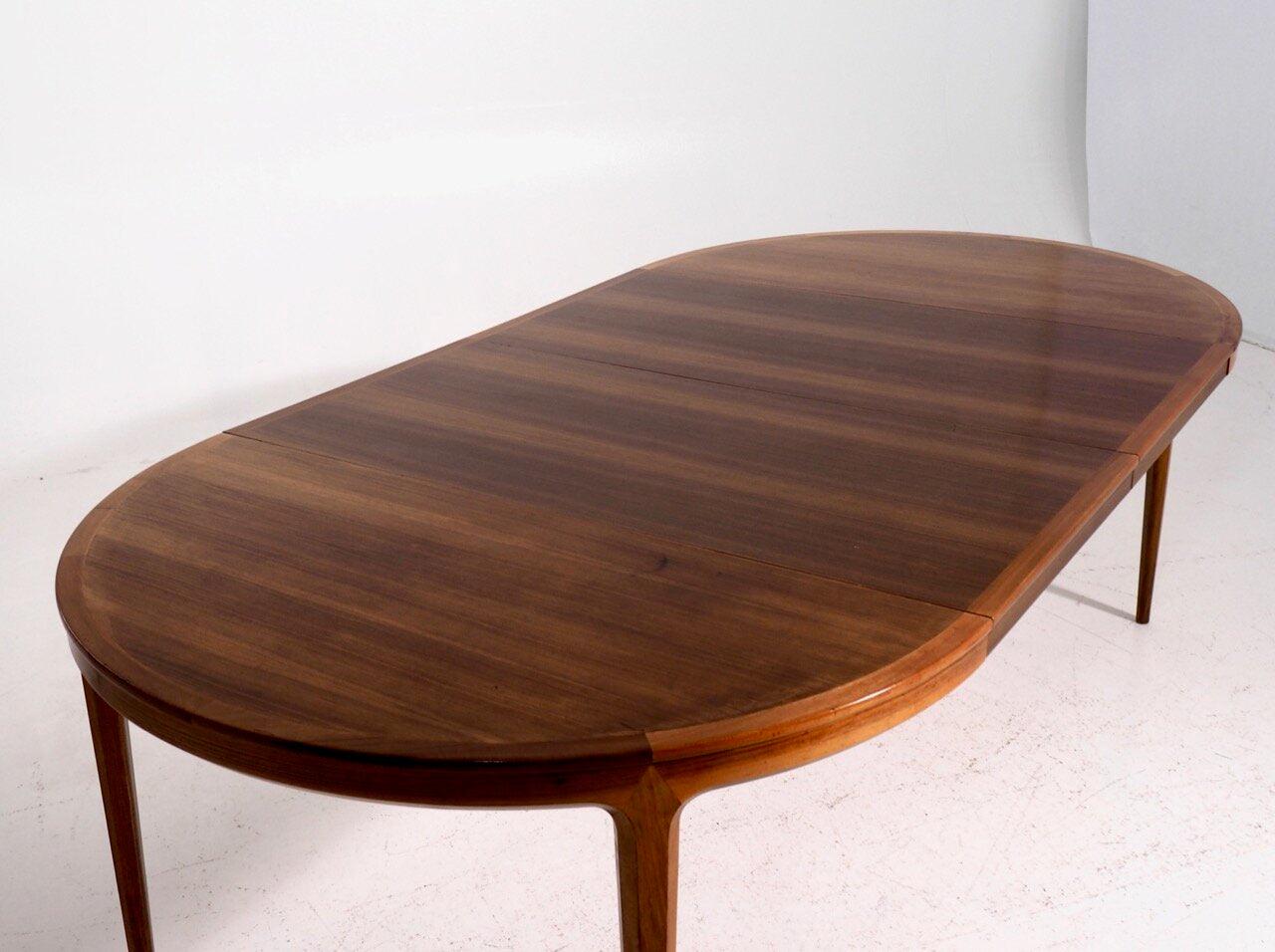 Wood Exceptional extension table by Bertil Fridhagen, 1959. For Sale