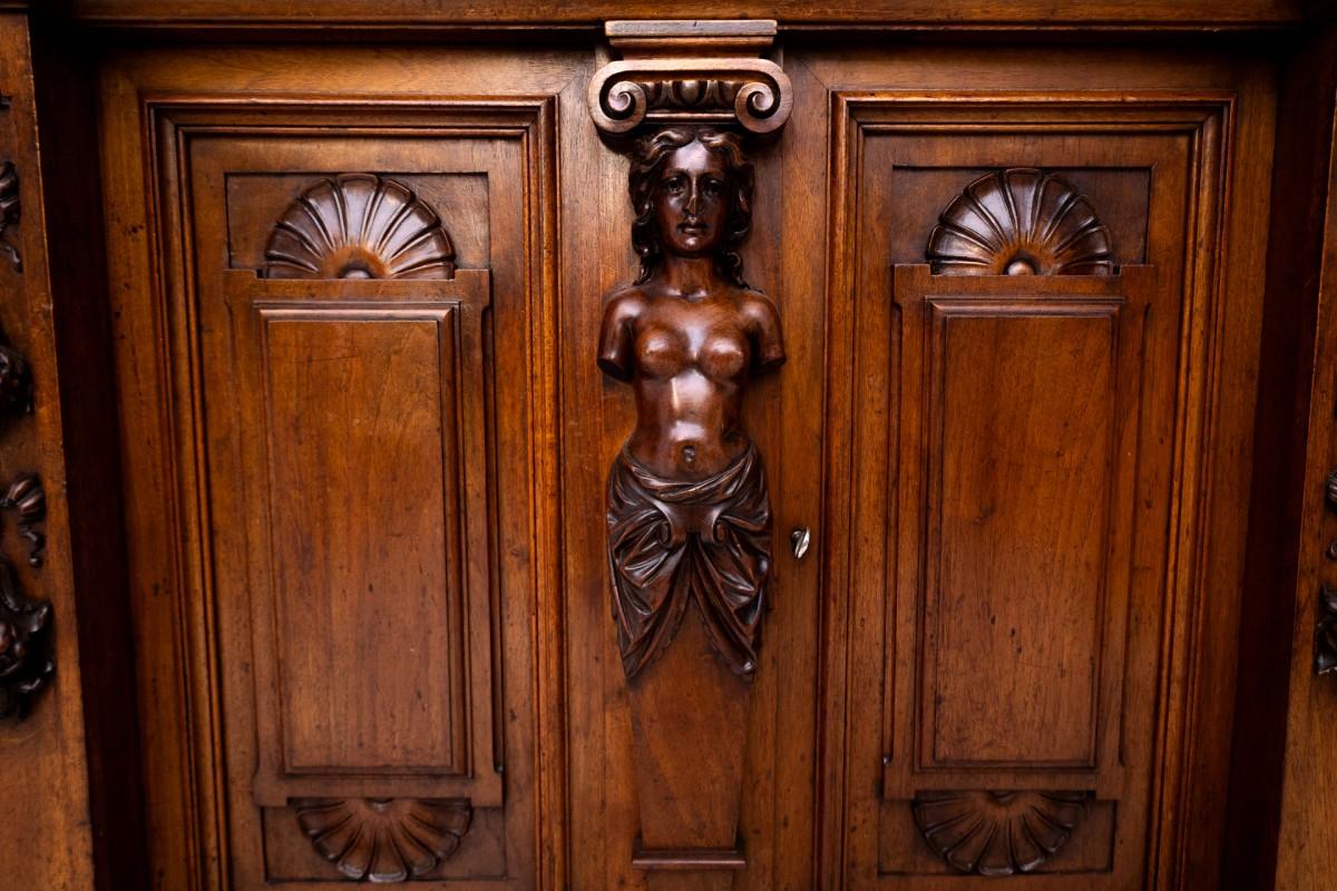Francese Eccezionale credenza figurata, Francia, 1880 circa. in vendita