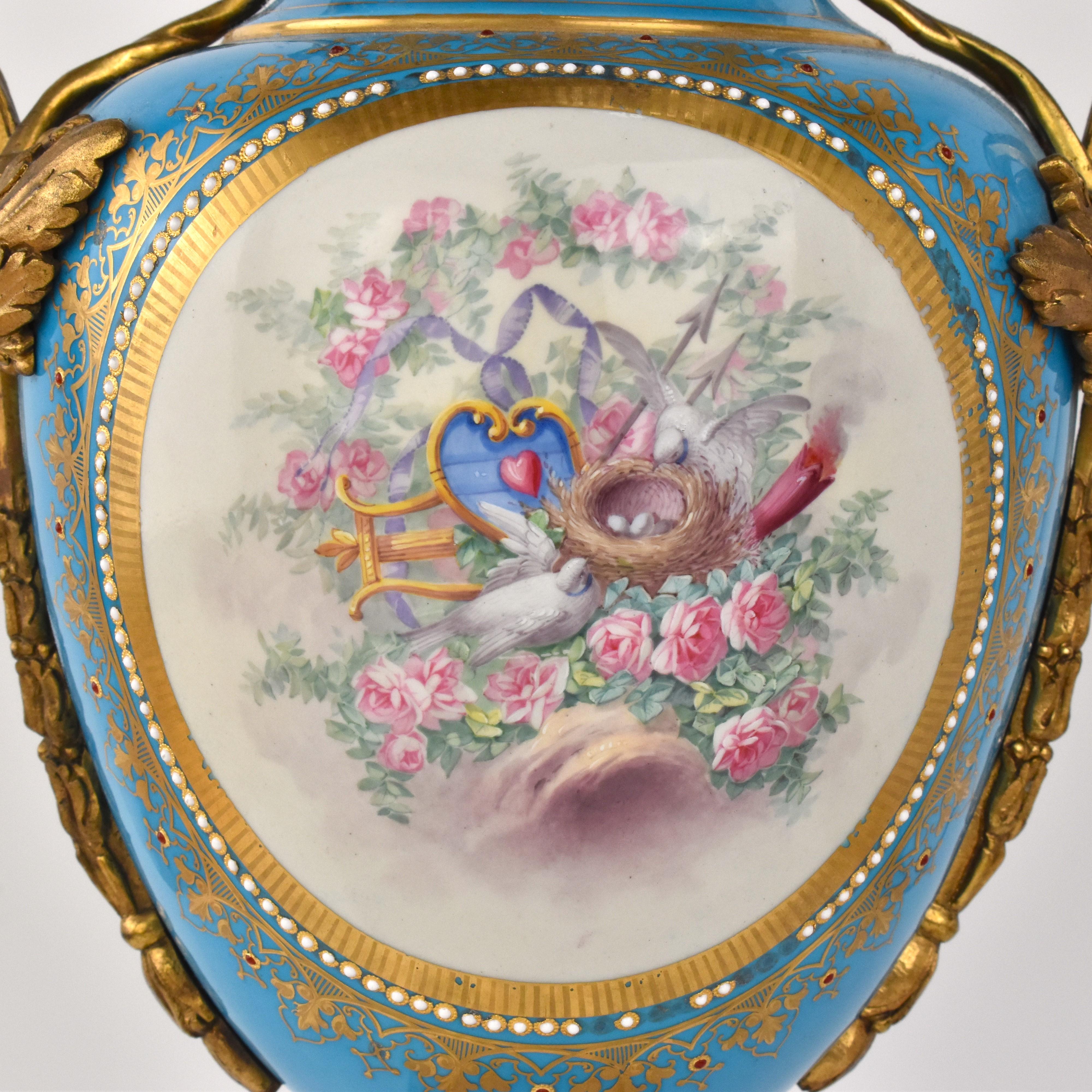 ECCEZIONALE VASO DI PORCELLANA ANTICO SÈRVERS FRANCESE, XIX SECOLO in vendita 2