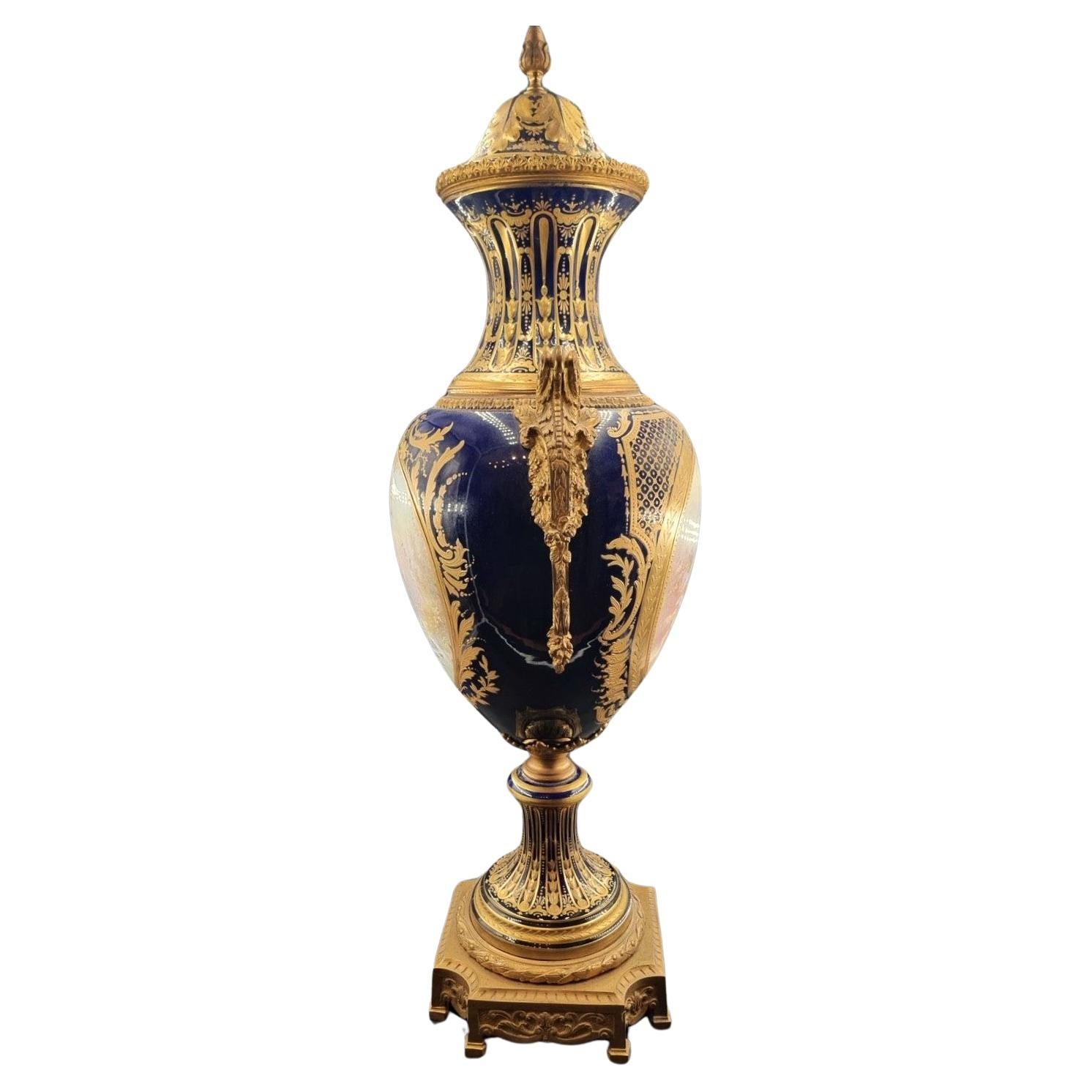 French EXCEPTIONAL FINE SÈRVERS FRENCH ANTIQUE PORCELAIN AND ORMOLU VASE, 19th CENTURY For Sale