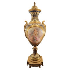 EXCEPTIONAL FINE SÈRVERS FRENCH ANTIQUE PORCELAIN AND ORMOLU VASE, 19th CENTURY