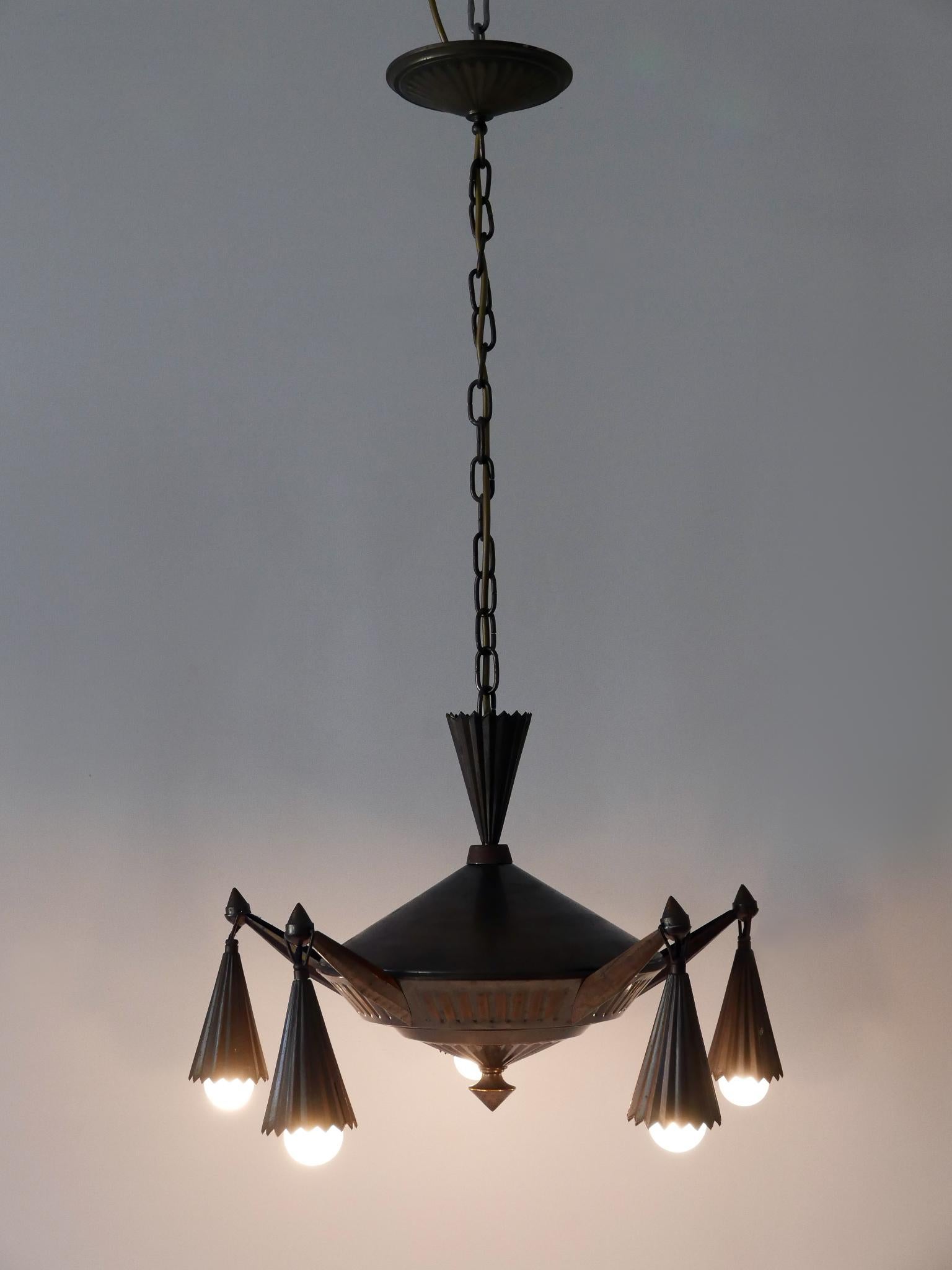 Exceptional Five Flamed Art Deco Cubist Brass Chandelier or Pendant Lamp 1920s In Good Condition In Munich, DE