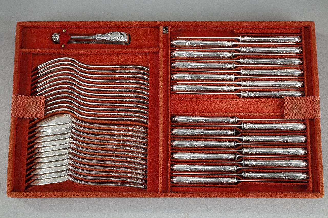Exceptional Flatware in Solid Silver from the Maison Odiot, 19th Century 5