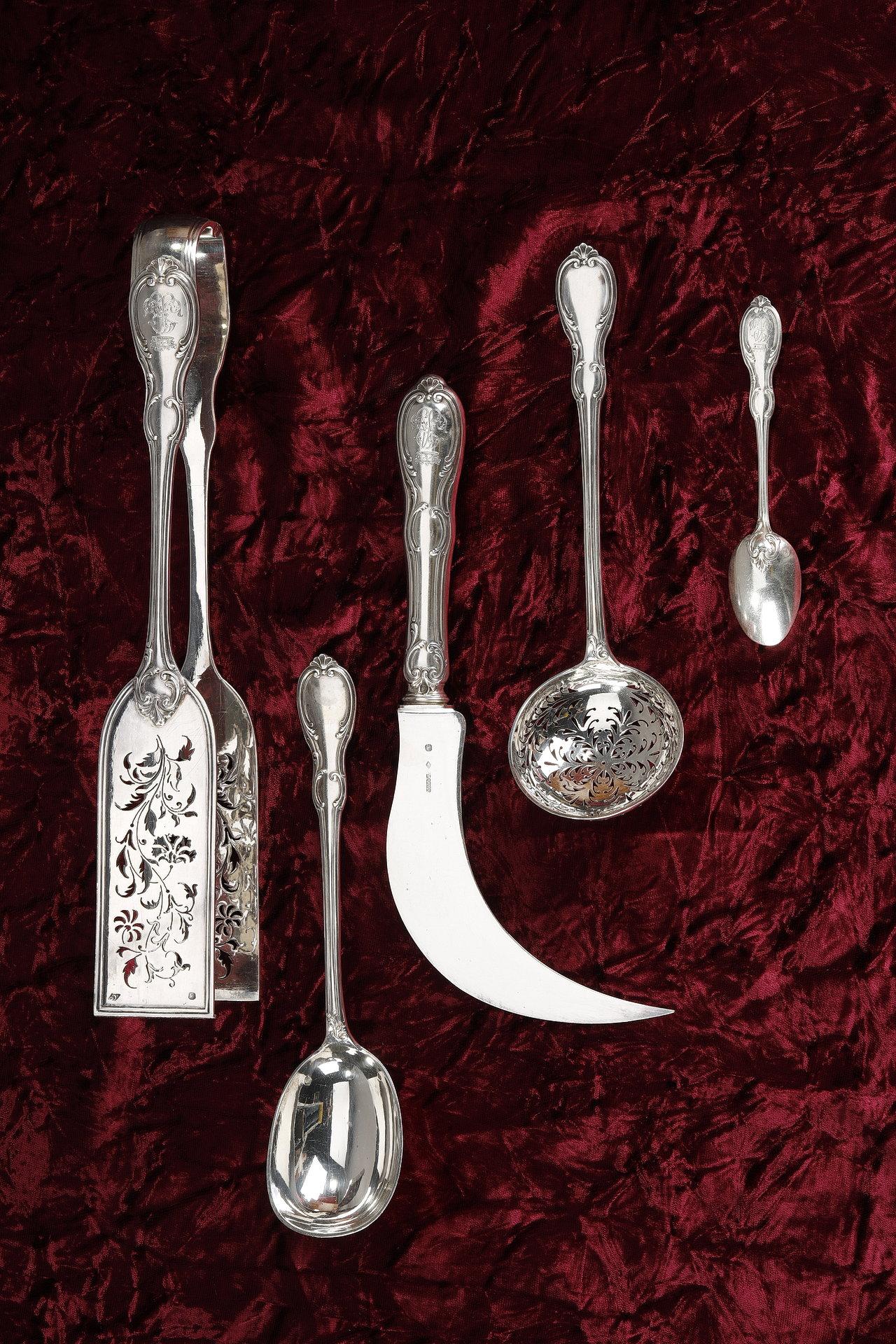 Exceptional Flatware in Solid Silver from the Maison Odiot, 19th Century 7