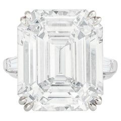 Exceptionnelle bague en platine avec diamant certifié GIA de 15 carats, taille émeraude