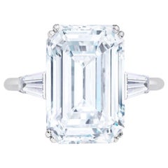 Exceptionnelle bague à diamant taille émeraude certifiée GIA sans défaut