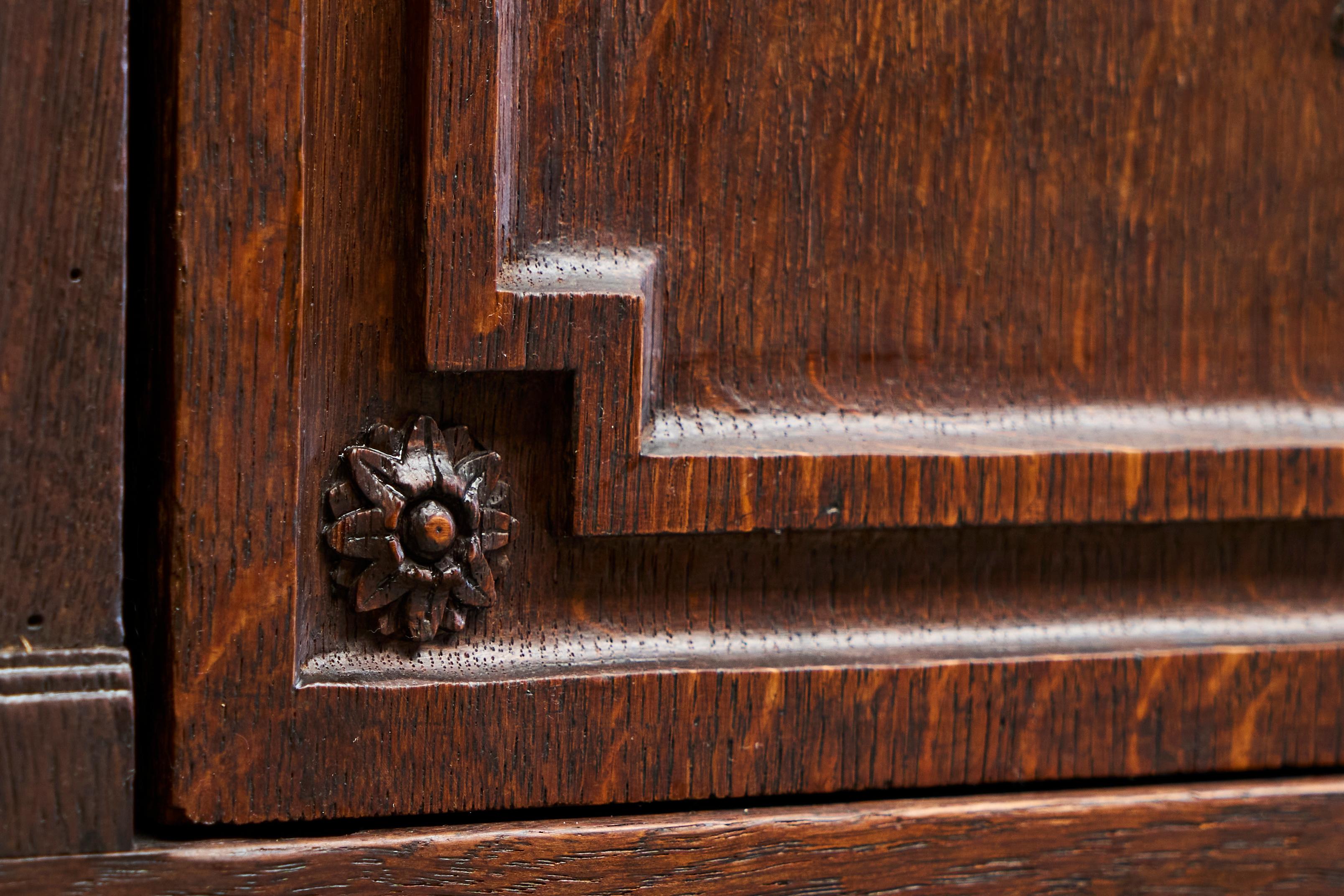 Exceptional Flemish Treasure Cabinet in Carved Oak Late 19th Century For Sale 4