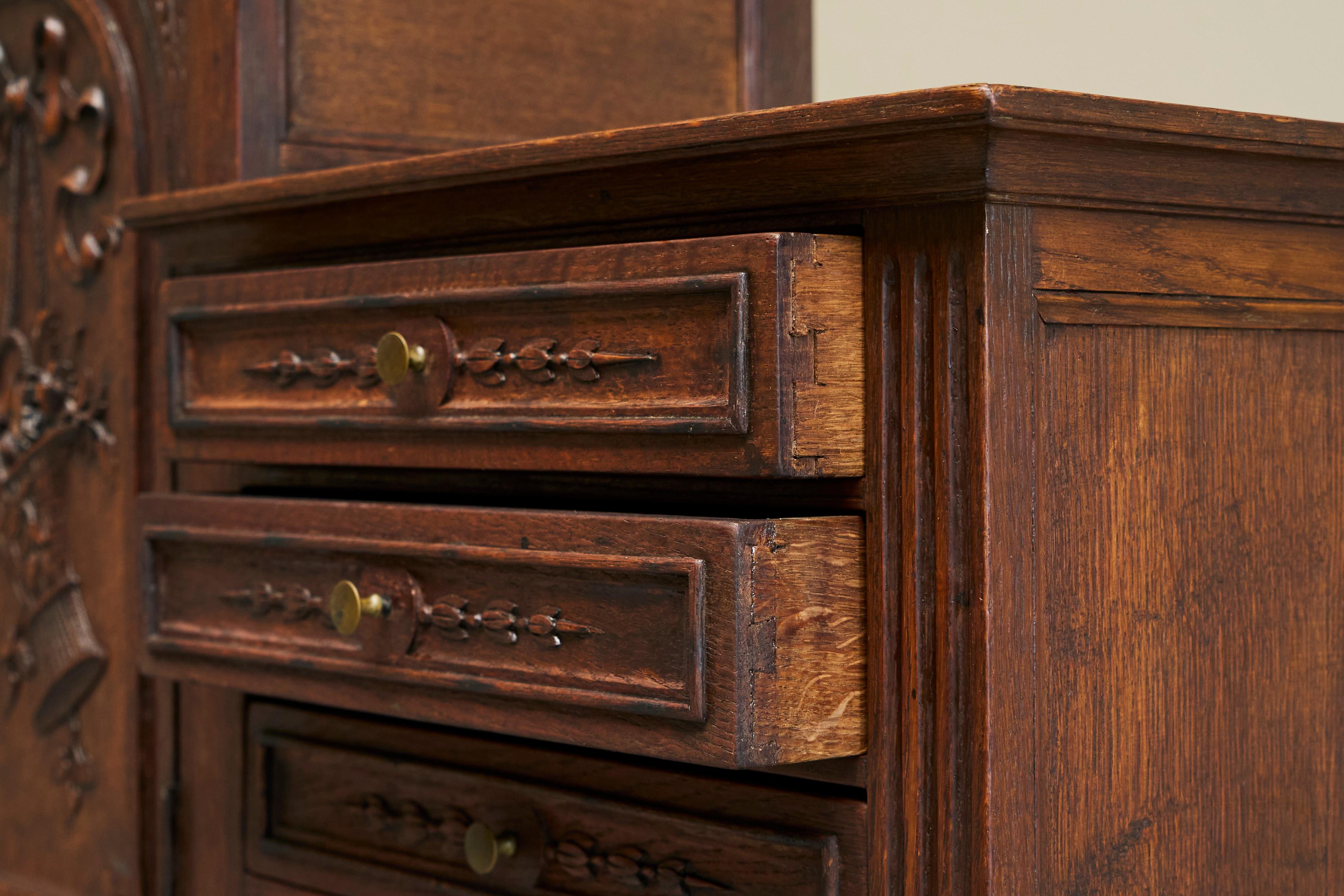Exceptional Flemish Treasure Cabinet in Carved Oak Late 19th Century For Sale 5