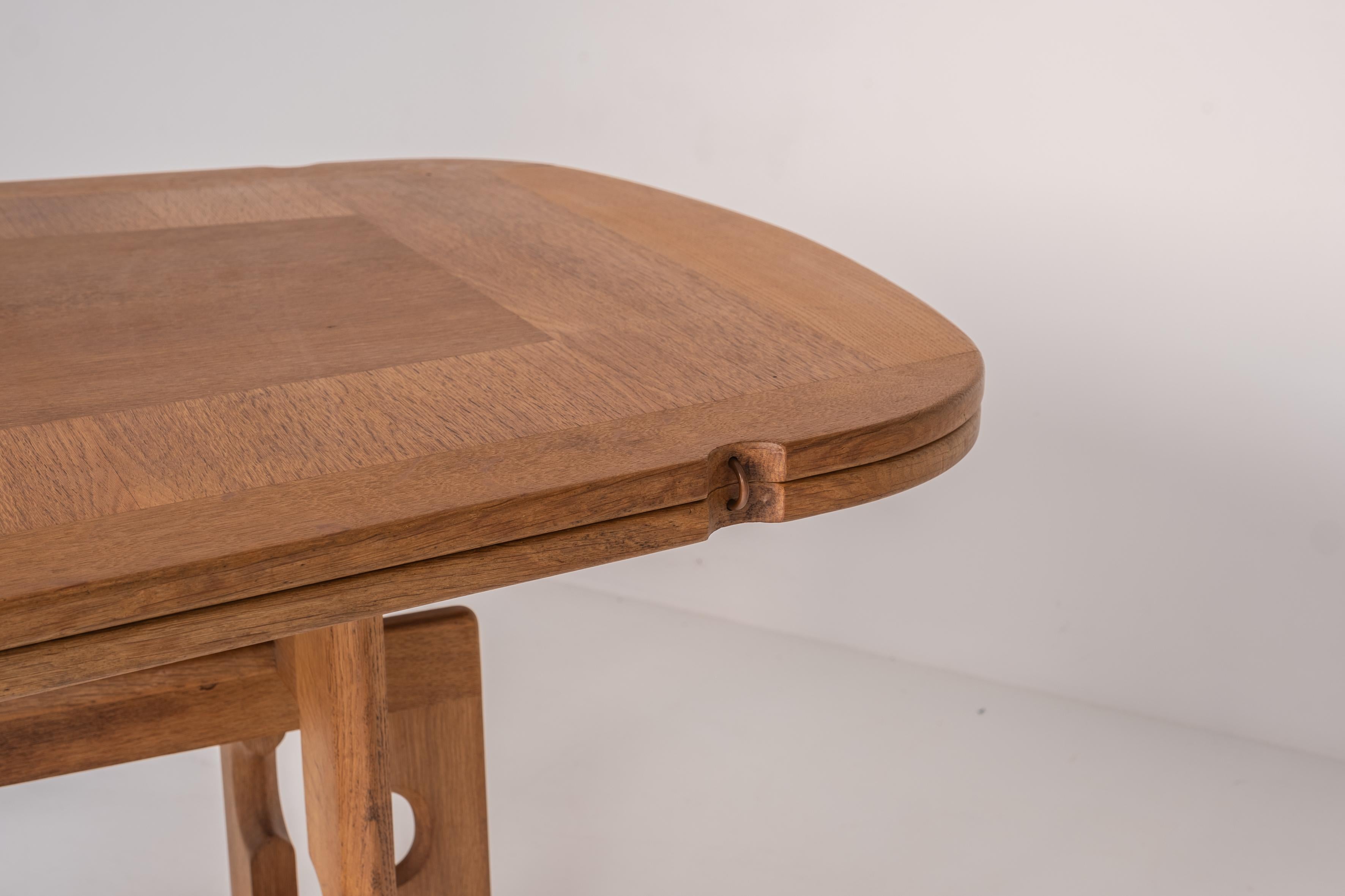 Exceptional folding dining table by Guillerme et Chambron, France 1970s. For Sale 2