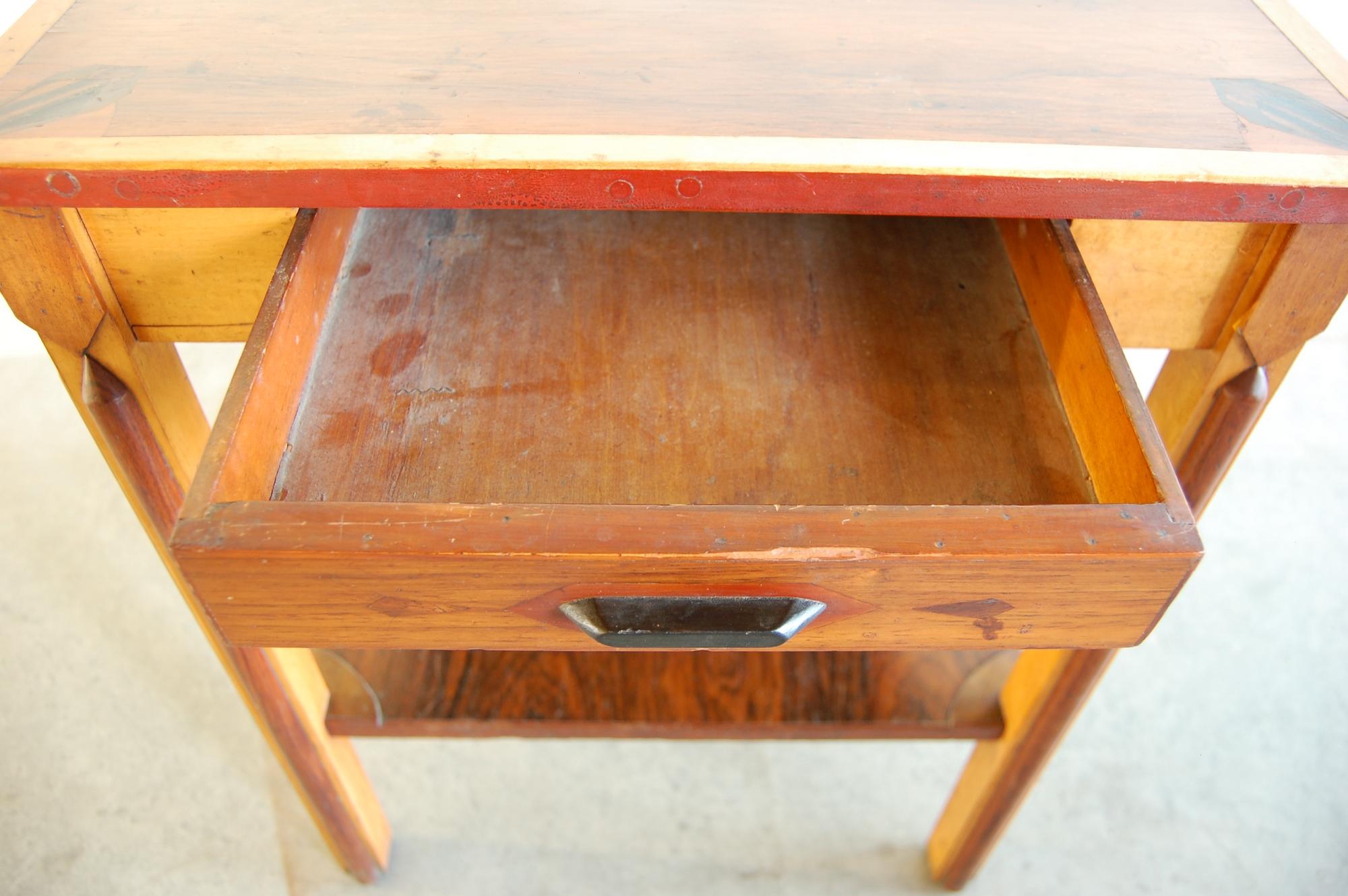 Exceptional Folk Art Table In Good Condition For Sale In Providence, RI