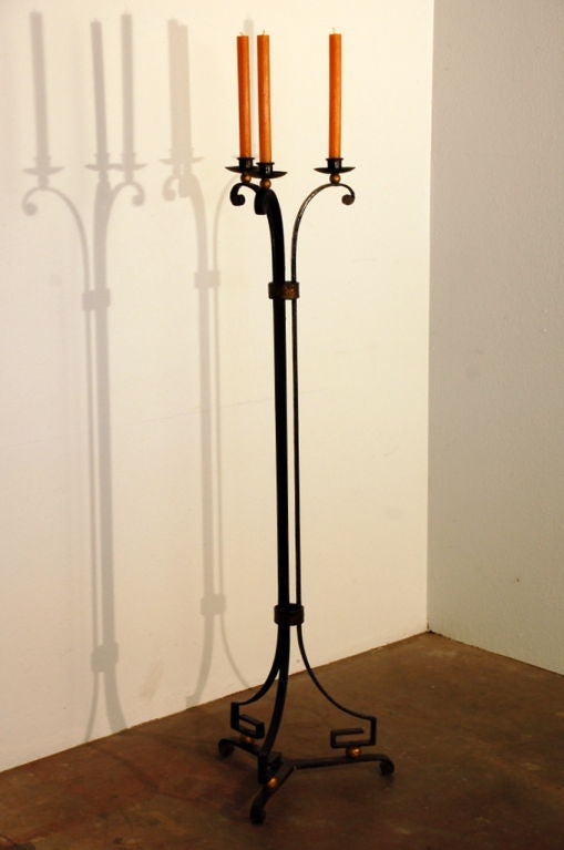 Eccezionale candelabro francese degli anni '40 nello stile di Gilbert Poillerat In condizioni buone in vendita a Los Angeles, CA