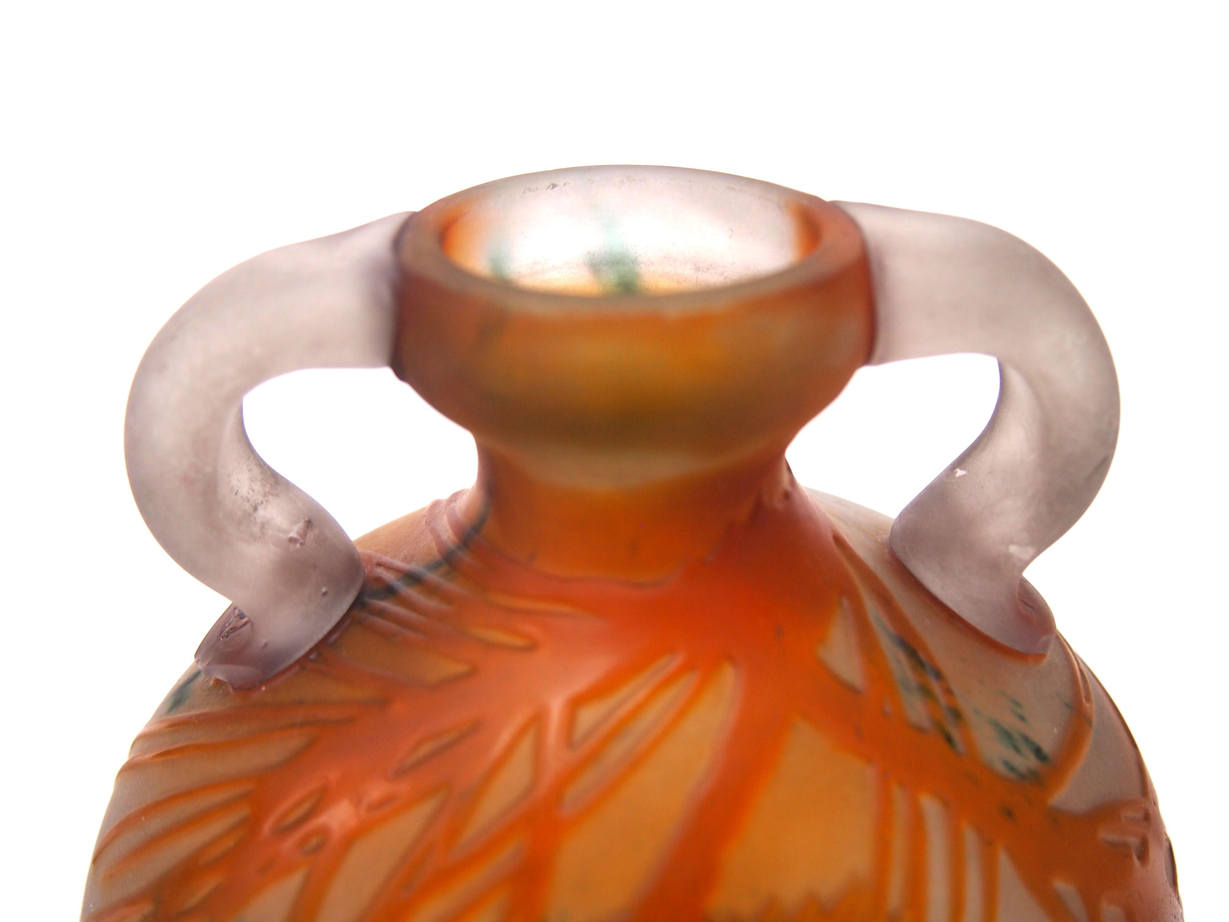 Exceptional French Art Nouveau Marbled Emile Galle Cameo Glass Vase -Fircones  For Sale 1