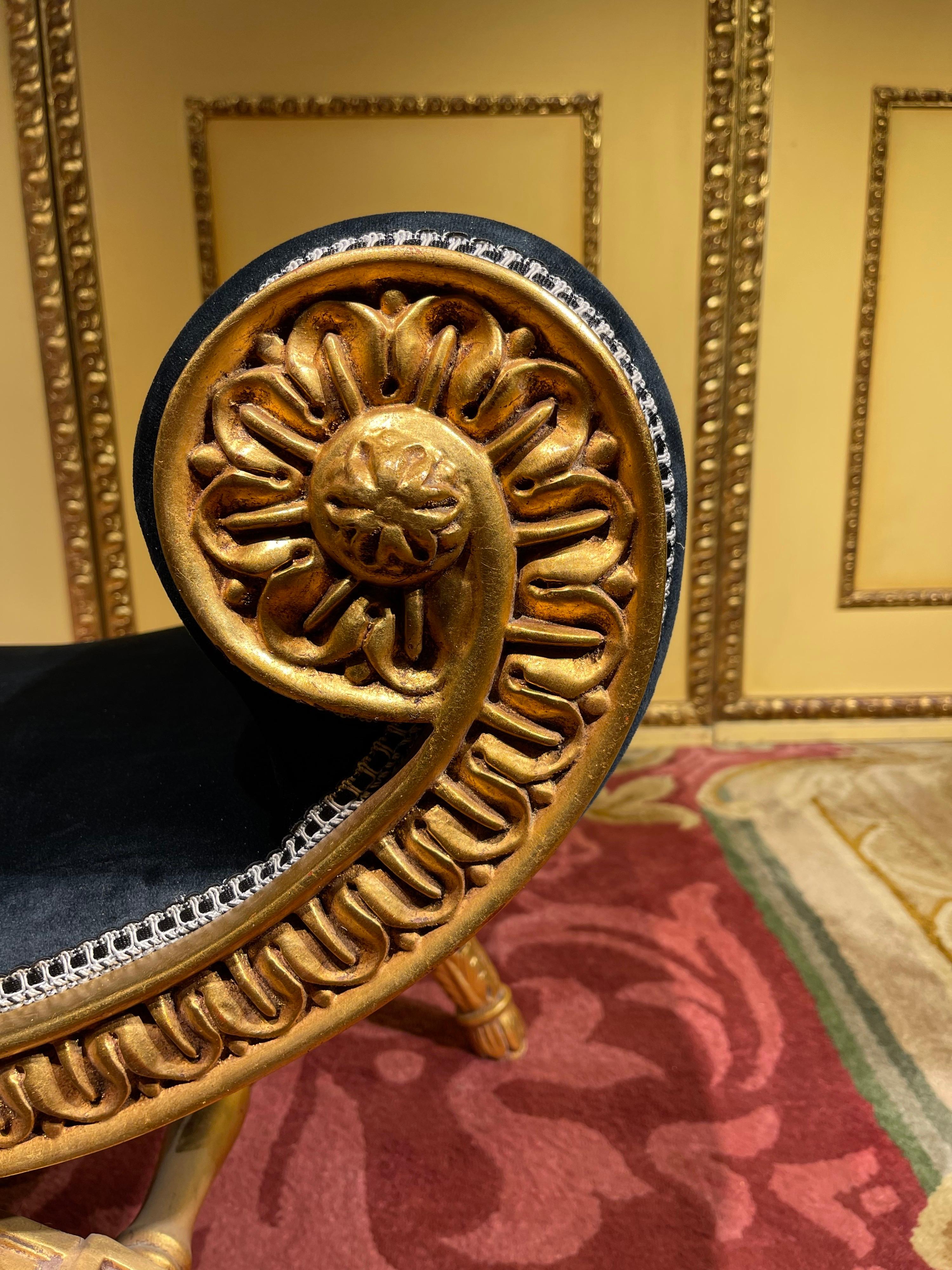 Exceptionnel banc, tabouret et gondole français Empire en vente 4