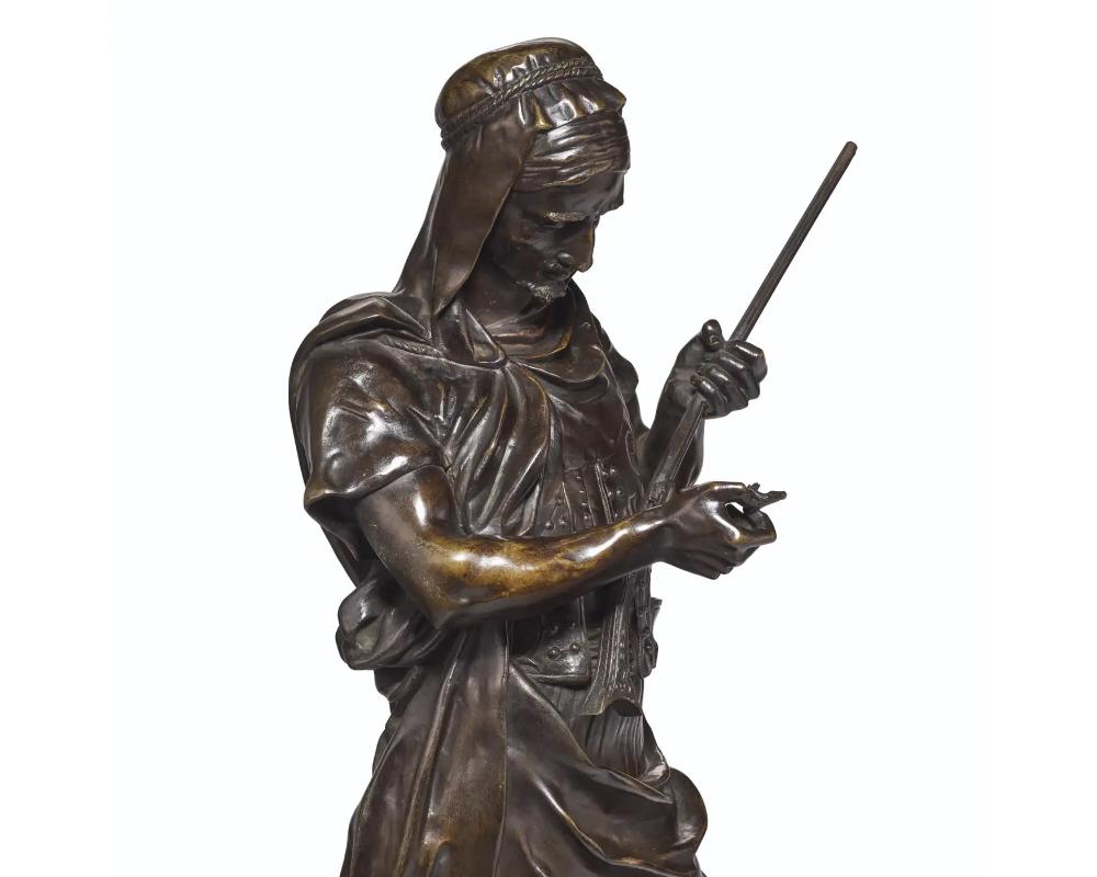 Bronze Exceptionnelle sculpture orientaliste française en bronze « Le Marchand d' Armes Turc »  en vente