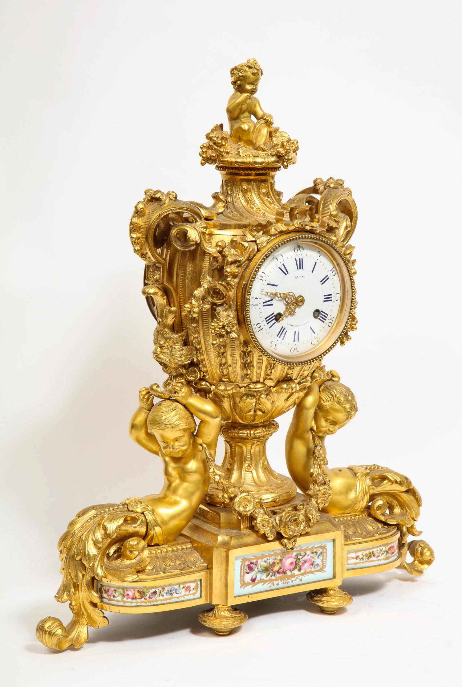 Exceptional French Ormolu-Mounted Porcelain Three-Piece Clock Garniture Set 3