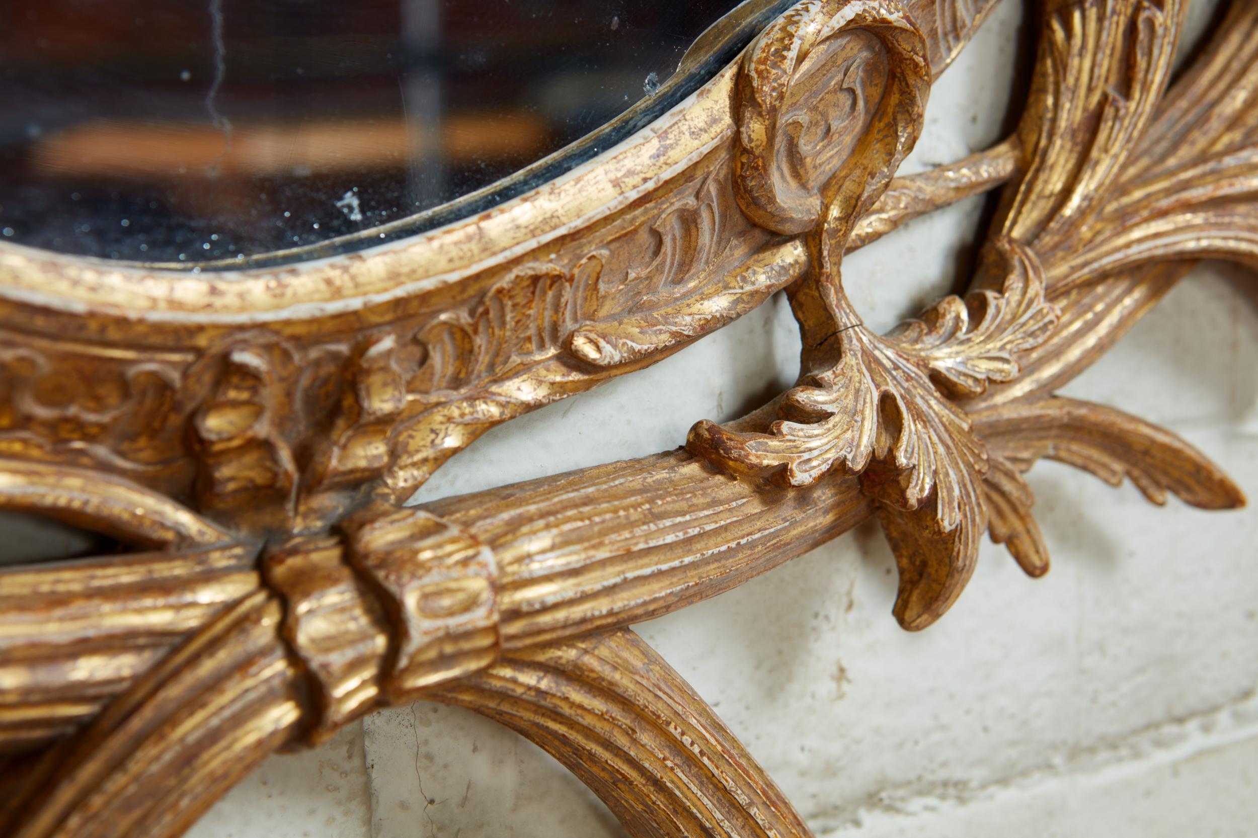 Exceptional George III Oval Mirror In Good Condition In Greenwich, CT
