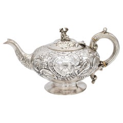 exceptional George III teapot by preeminent silversmith Paul Storr, 1793