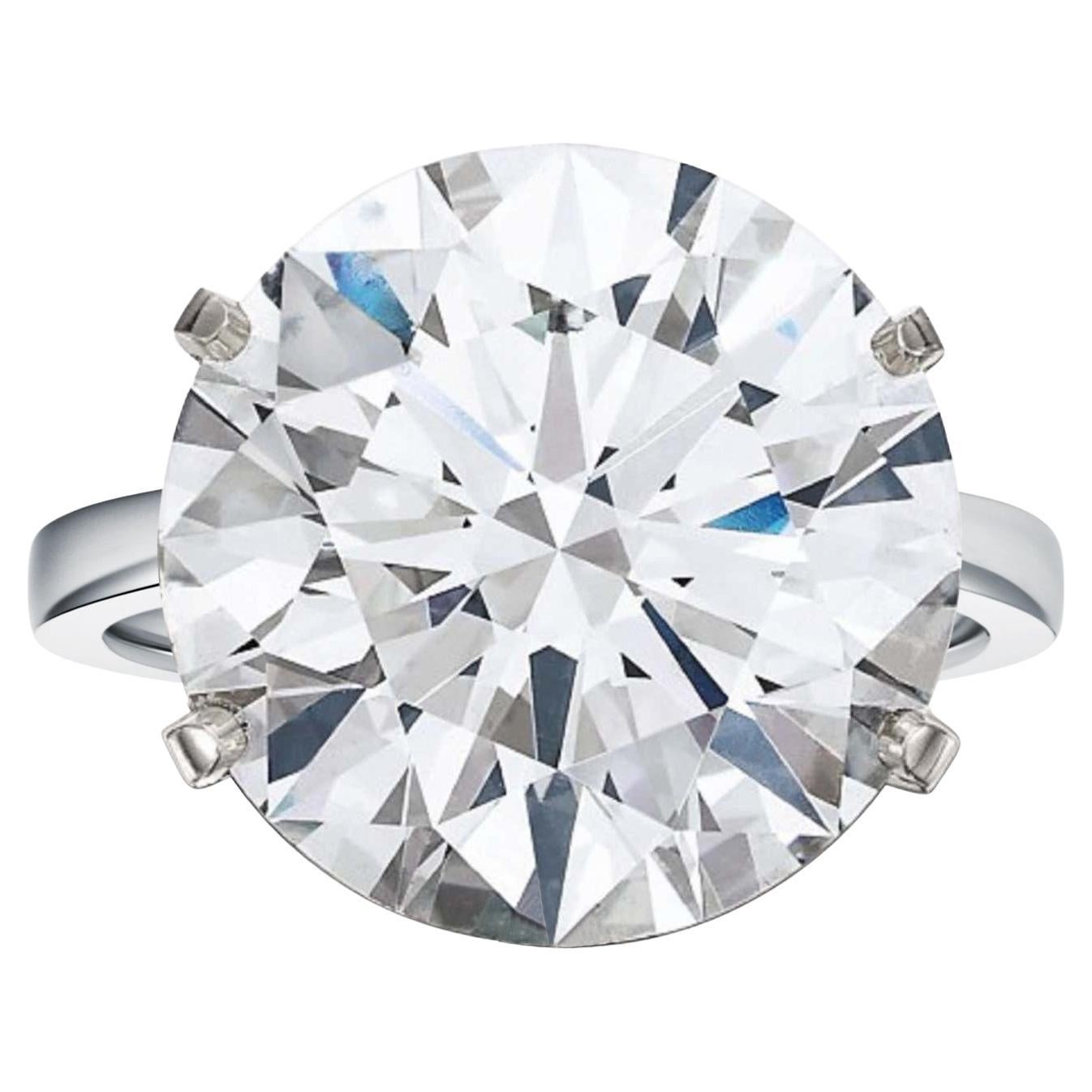 EXCEPTIONAL GIA Certified 10 Carat Round Diamond Platinum Ring