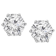 Außergewöhnliche Platin-Ohrstecker mit GIA-zertifiziertem 10 Karat rundem Diamanten im Brillantschliff