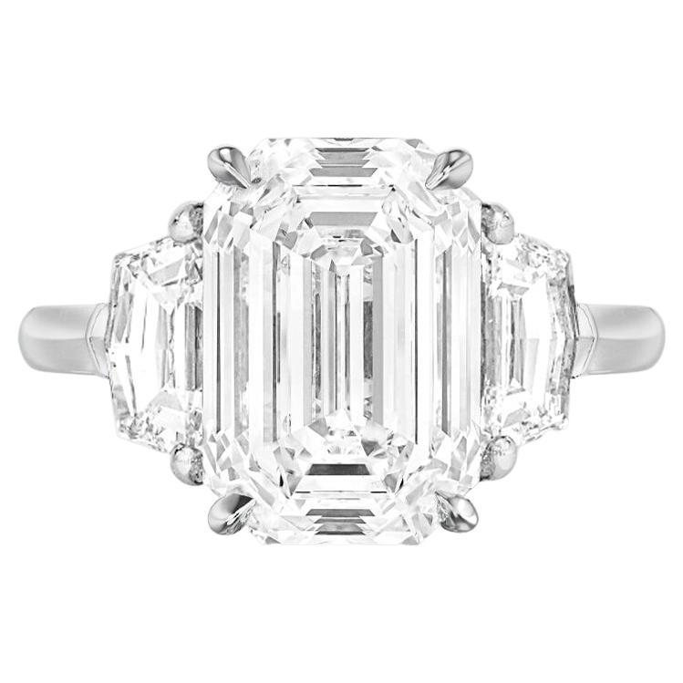 Exceptional GIA Certified 3 Carat Emerald Cut Diamond Ring VVS For Sale