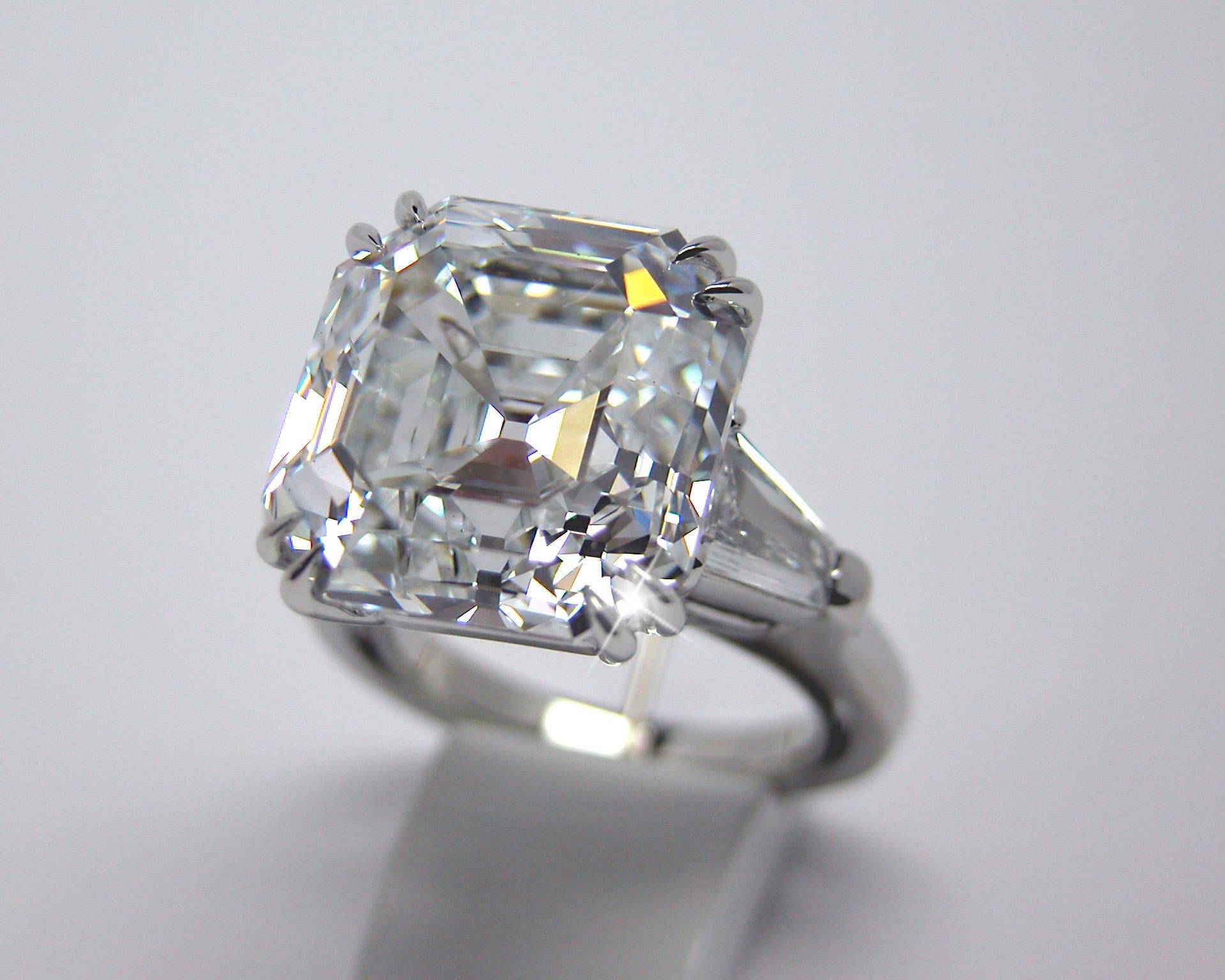 4 carat diamond emerald cut
