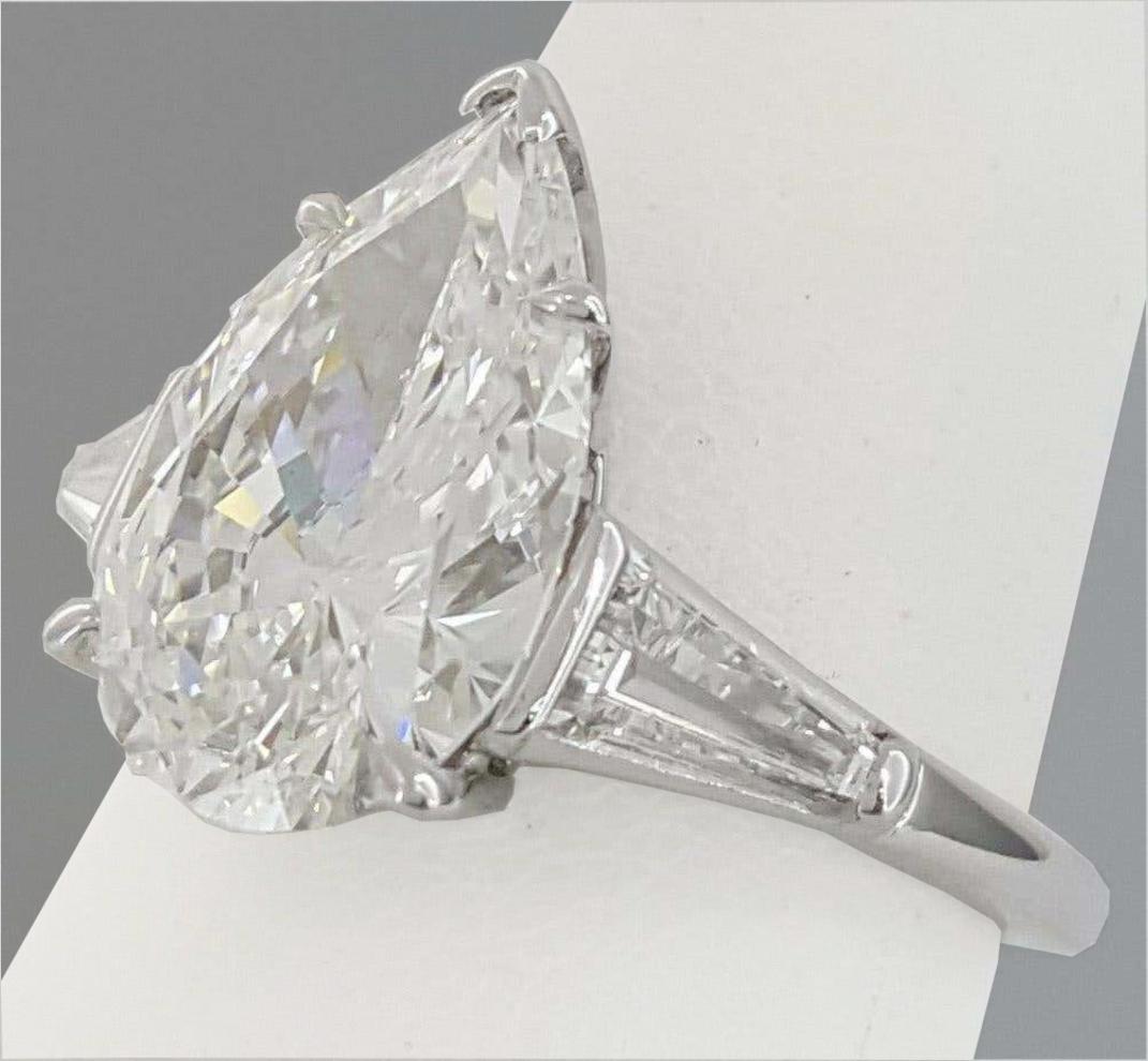4 carat pear shaped diamond ring