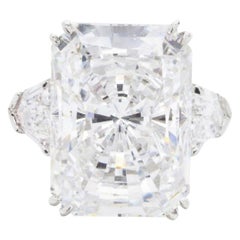 EXCEPTIONAL GIA Certified 4 Carats Radiant Cut Diamond Ring 10.61 mm long