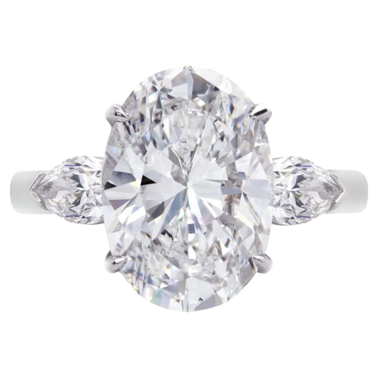 Exceptional GIA Certified 5 Carat Oval Diamond Platinum Ring