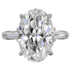 Exceptionnelle bague avec diamant ovale de 5 carats certifié GIA