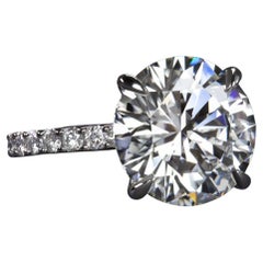 Exceptional GIA Certified 5 Carat Round Brilliant Cut Diamond Ring