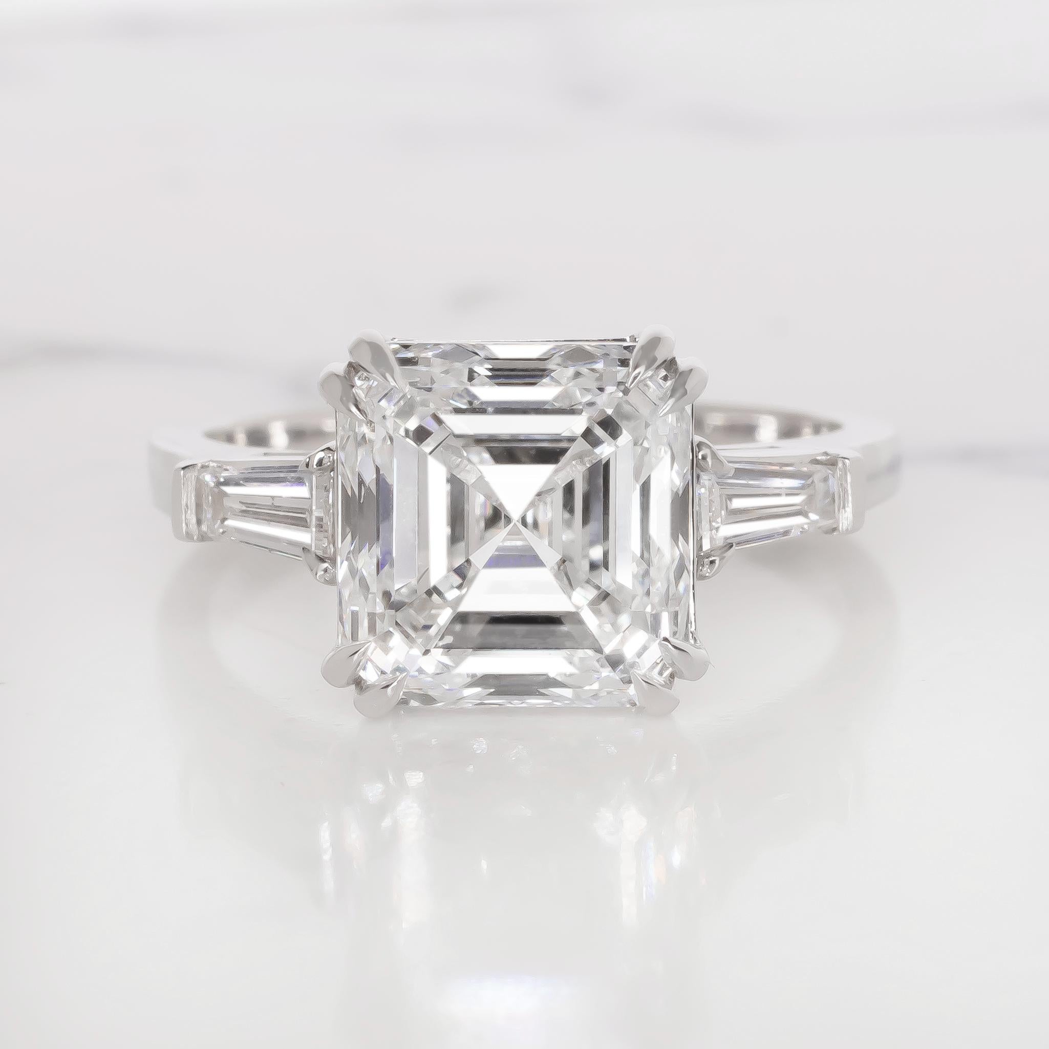 Contemporary EXCEPTIONAL GIA Certified 5 Carat VS2 Asscher Cut Diamond Ring For Sale