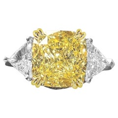 Exceptional GIA Certified 5 Carat VVS1 Clarity Fancy Intense Yellow Diamond Ring