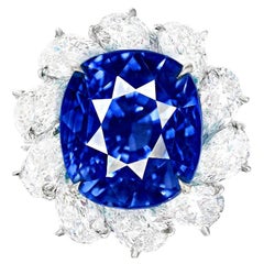 Exceptional GIA Certified 5.90 Carat Kashmir Blue Sapphire Diamond Ring