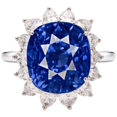 No Heated Kashmir GIA Certified 5.90 Carat Blue Sapphire Platinum Ring