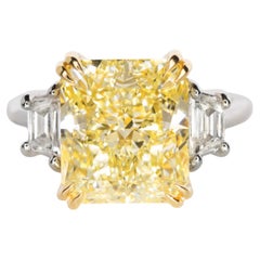Exklusiver GIA-zertifizierter 8 Karat VVS2 Fancy Gelber Diamantring mit Fancy-Diamant