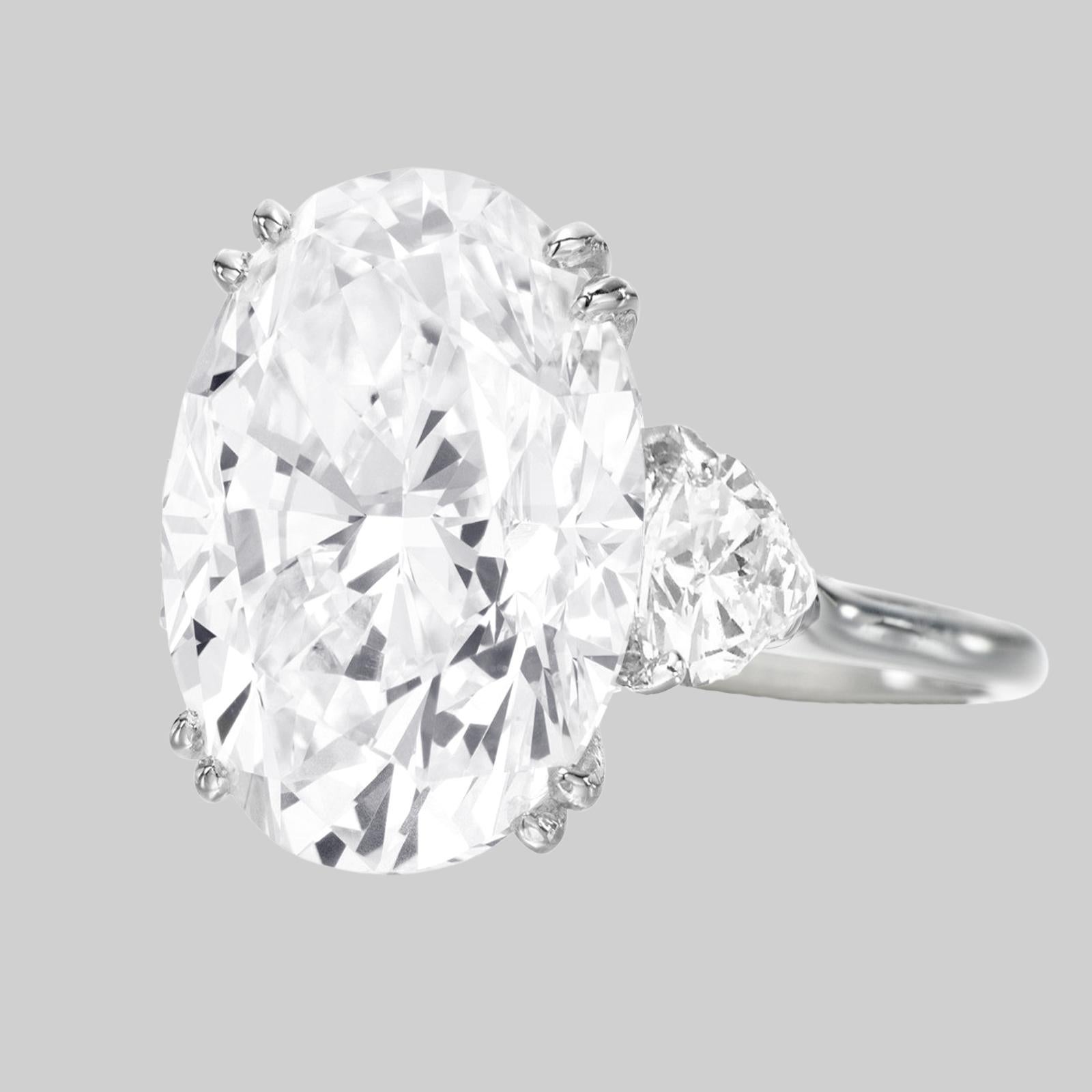 An exquisite 18.88 carat Type IIa diamond ring with an impressive lenght.

Take a look at the video 

This diamonds are regularly knocking down auction records.  Gems of this type are often called “Golconda” diamonds after the famous Indian mines