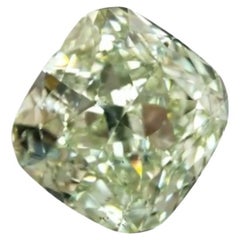 Used  Exceptional GIA  Certified 3.00 Carats Natural Fancy Yellow Green Diamond 