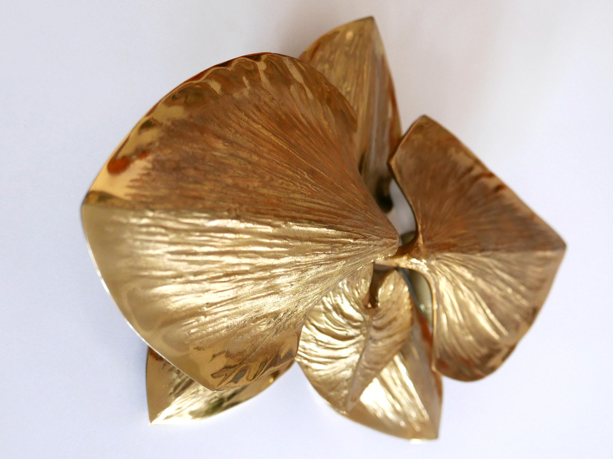 Exceptional Gilt Bronze Sconce Orchid by Chrystiane Charles for Charles Paris For Sale 5