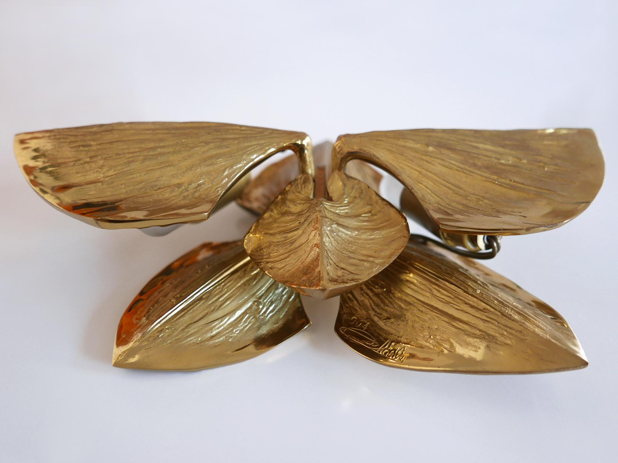 Exceptional Gilt Bronze Sconce Orchid by Chrystiane Charles for Charles Paris For Sale 3
