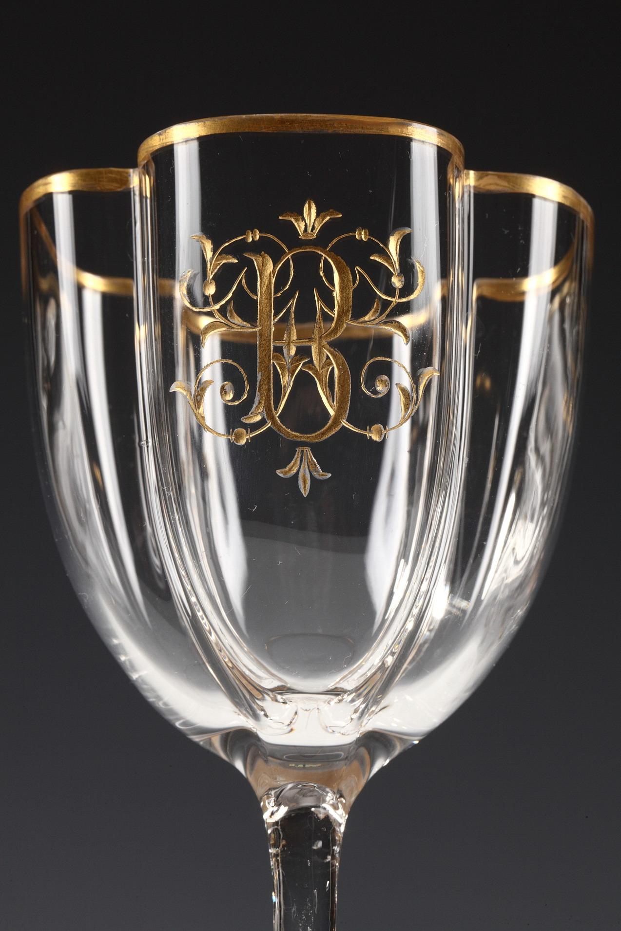 Exceptional Glasses Set Attributed to Baccarat 1