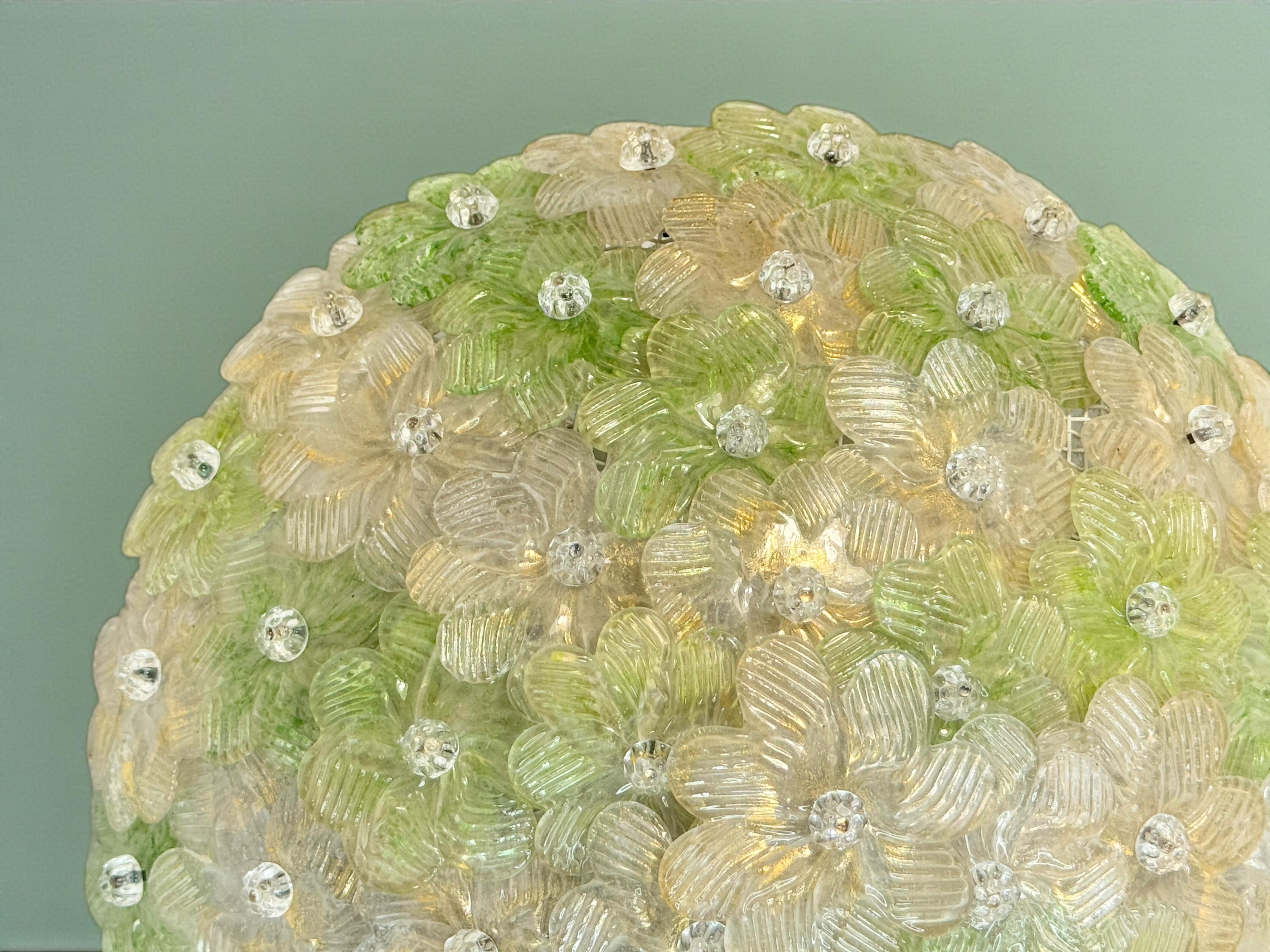 Exceptionnelle lampe affleurante à fleurs vertes et dorées Barovier & Greene Greene, Italie, années 1960 en vente 3