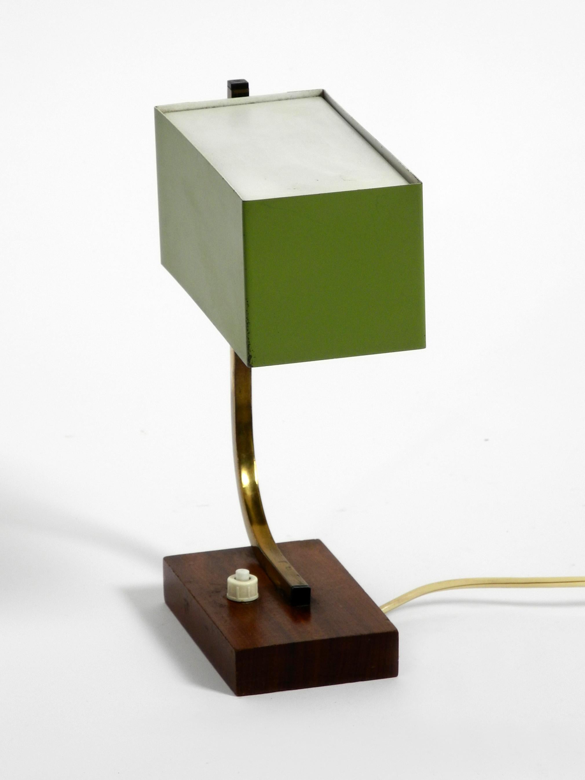 Exceptional Green Italian Mid-Century Modern Metal Bedside Lamp with Wooden Base 11