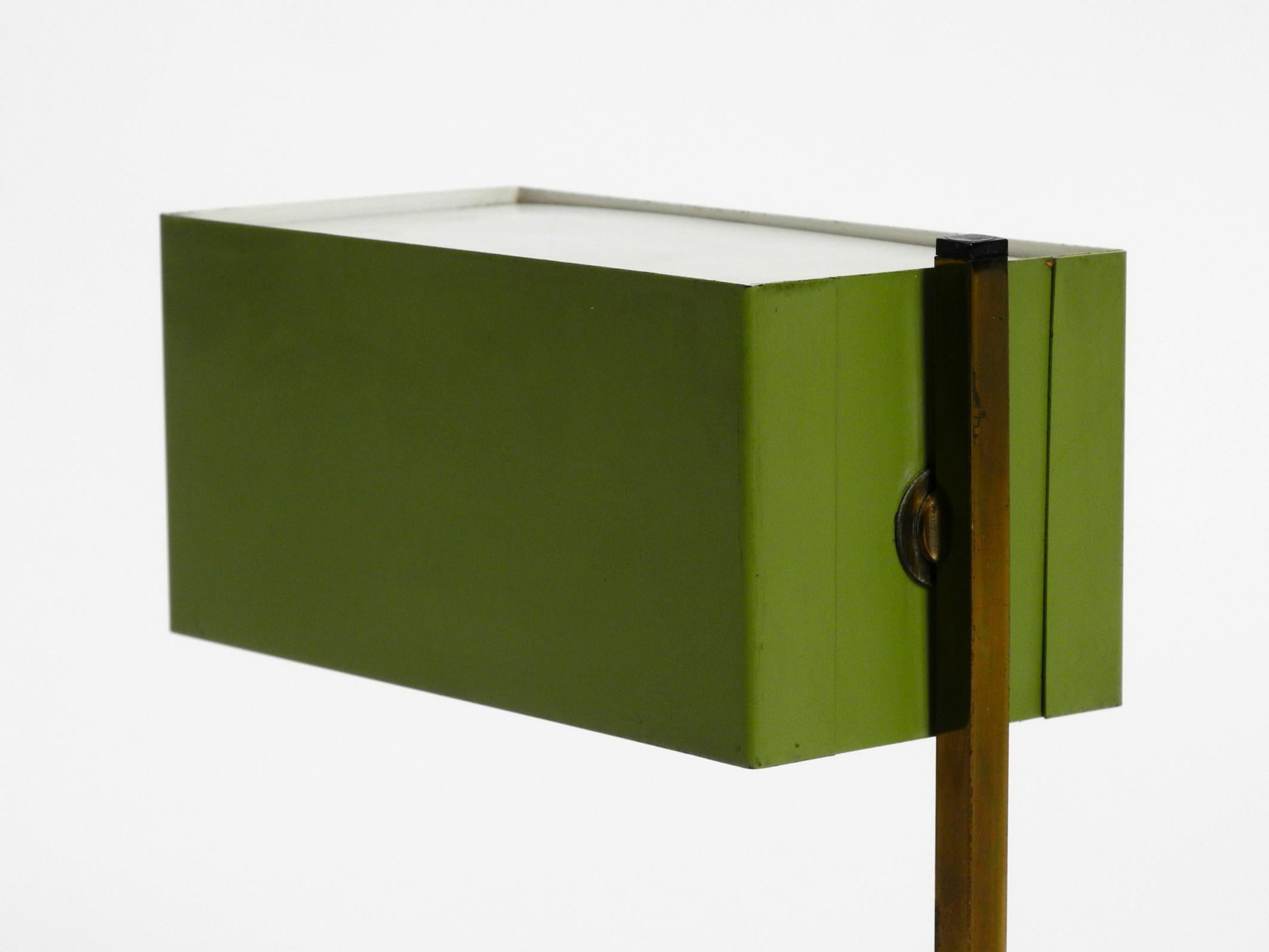 Exceptional Green Italian Mid-Century Modern Metal Bedside Lamp with Wooden Base 3