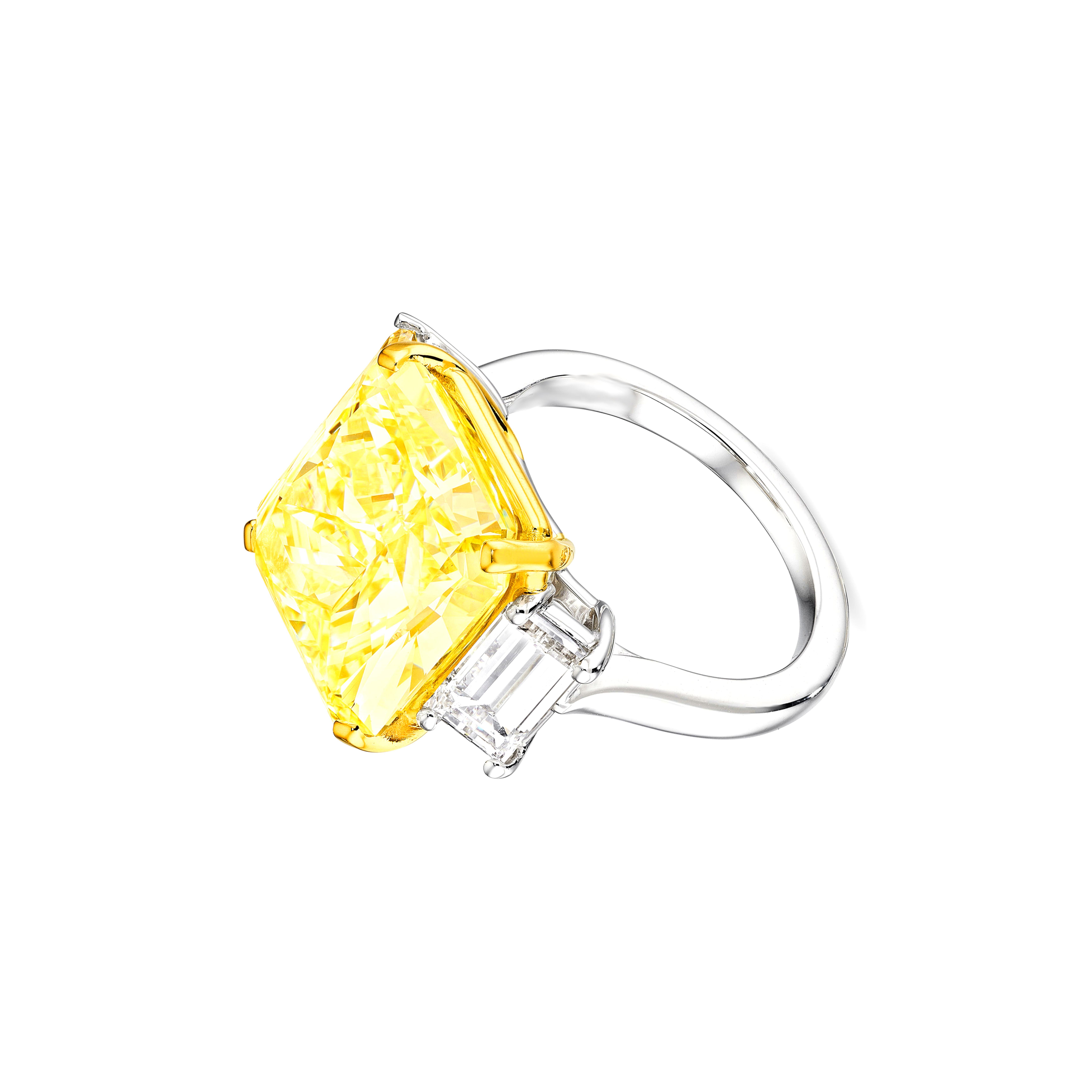 Contemporain EXCEPTIONNELLE Bague en diamant jaune fantaisie de 5 carats certifiée GRS en vente