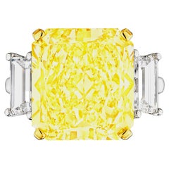 EXCEPTIONNELLE Bague en diamant jaune fantaisie de 5 carats certifiée GRS