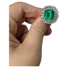 Bague exCEPTIONnelle Muzo colombienne en émeraude certifiée GRS